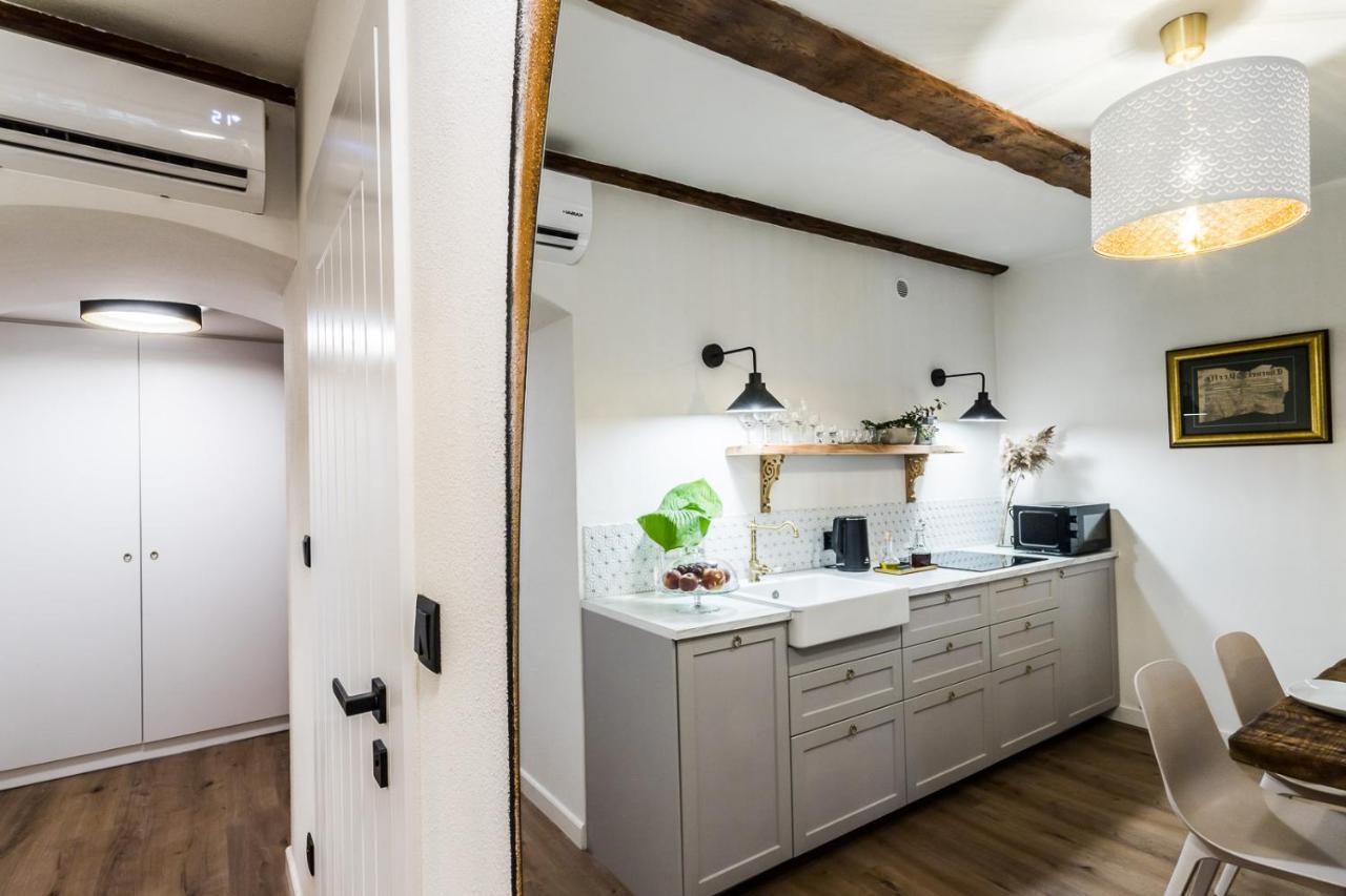 Uroczy Apartament Lazienna 5/4 Stary Toruń Eksteriør billede